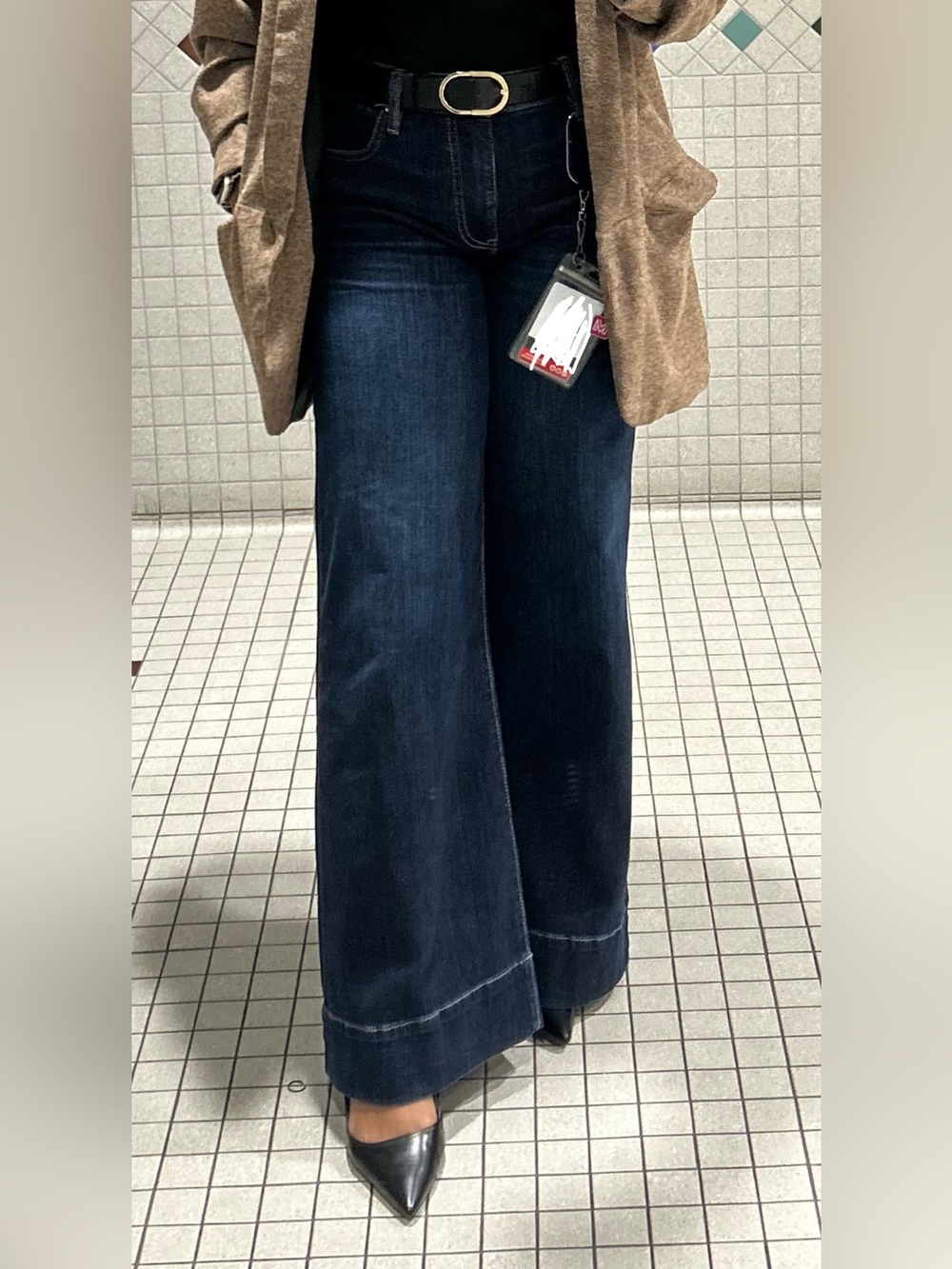 KUT From The Kloth - Maya Fab Ab Wide Leg Jeans (Dark Wash Size 4) - Picture 8 of 8